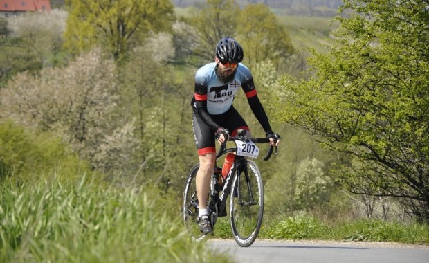 Franciszkanin z pasją do rowerów. Jeździ, projektuje i tworzy