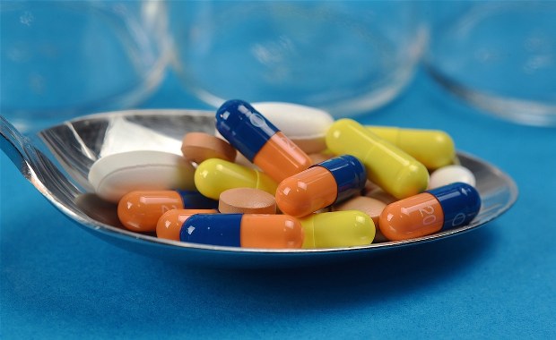 Francja: Lekarze przepisują dzieciom za dużo leków 