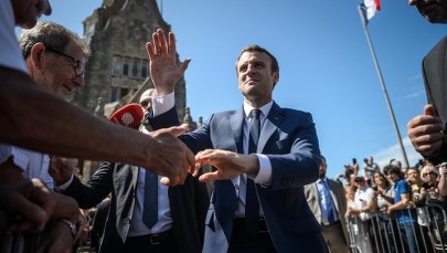 Francja: Miażdżące zwycięstwo partii Macrona i MoD