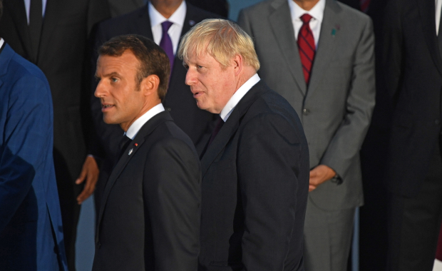 Francja może bardziej ucierpieć na "twardym brexicie" niż Wielka Brytania