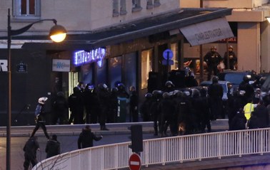Francja: Podczas szturmów zabito trzech napastników. Co najmniej 4 zakładników nie żyje