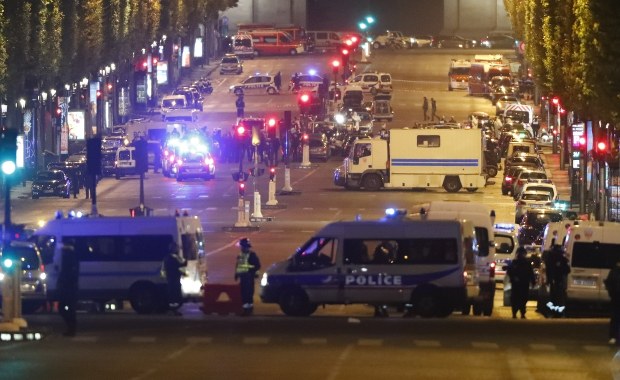 Francja: Poszukiwany islamski terrorysta. Może szykować kolejny zamach 