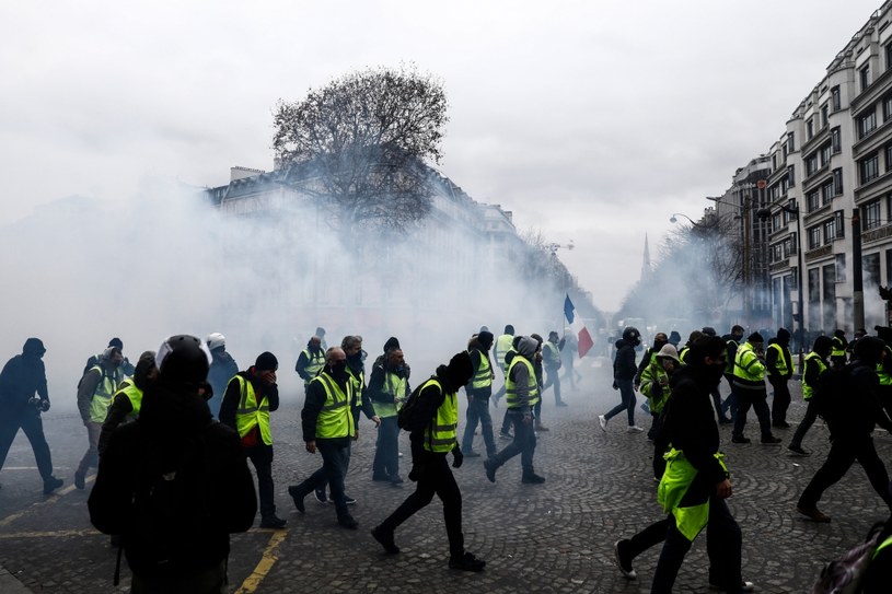 Francja: Protest "żółtych kamizelek" /Sameer Al-Doumy / AFP /AFP