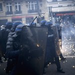 Francja: Protesty przeciwko reformie emerytalnej. Zamieszki w Paryżu