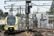 ​Francja: Tysiące pasażerów uwięzionych w pociągach
