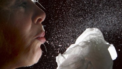 Francja walczy z epidemią grypy. "To wirus dość zjadliwy i groźny, o ciężkich objawach"