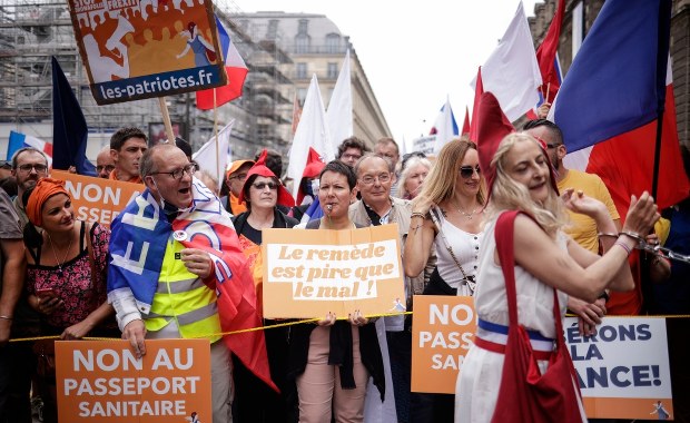 Francja weszła w czwartą falę pandemii