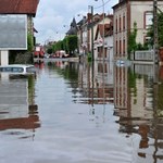 Francja: Z powodu powodzi ewakuacja tysięcy osób