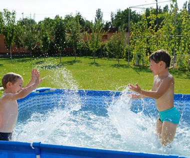 Francja zakazuje sprzedaży basenów ogrodowych. Przyczyną susza 