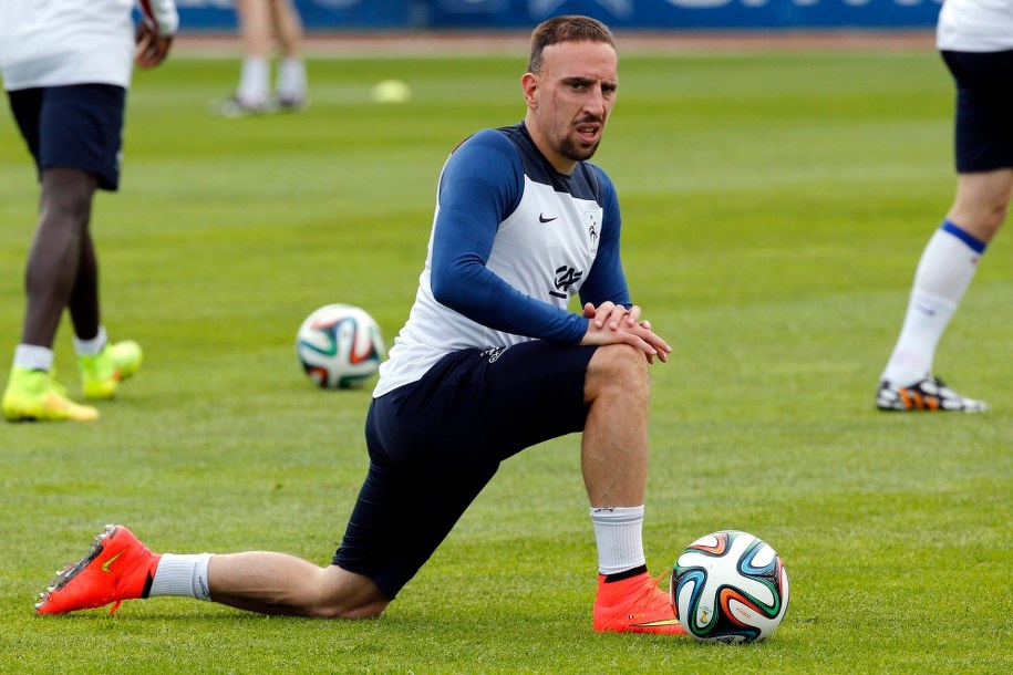 Franck Ribery na treningu reprezentacji /YOAN VALAT  /PAP/EPA