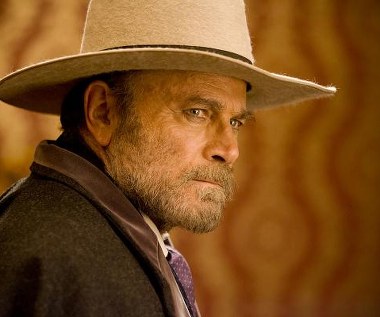 Franco Nero w scenie z filmu "Django"
