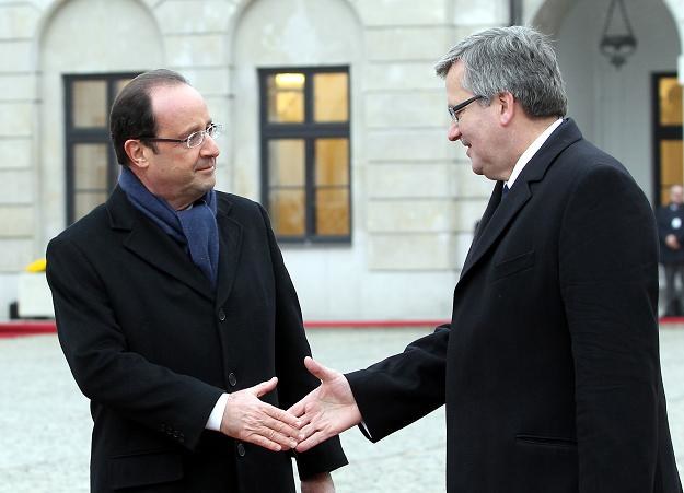 Francois Hollande (L), prezydent Francji i Bronisław Komorowski, prezydent RP /PAP