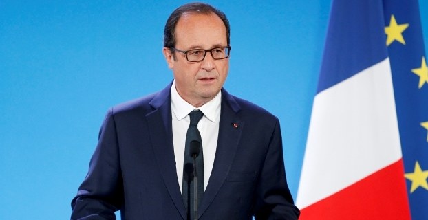 Francois Hollande /PAP/EPA/YOAN VALAT /PAP/EPA