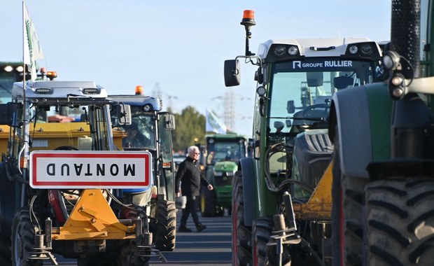 Francuscy rolnicy będą blokować autostrady wokół Paryża