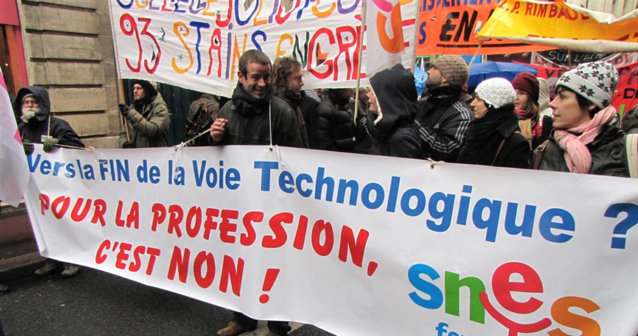 Francuscy uczniowie i nauczyciele chcą ochroniarzy w szkołach 