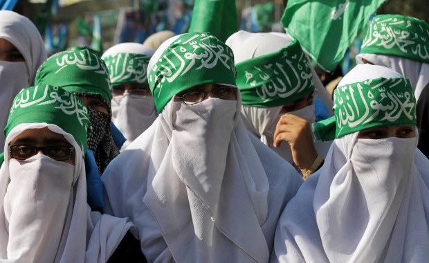 Francuska armia prowadzi cyber-wojnę z islamistami 