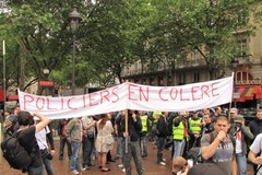 Francuska policja protestuje przeciw cięciom budżetowym