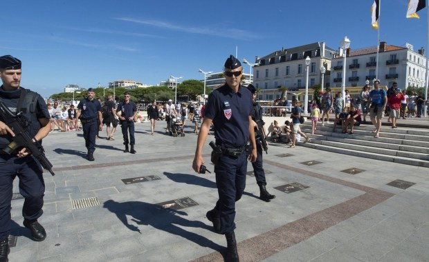 Francuska Riwiera na celowniku terrorystów. Udaremniono serię zamachów