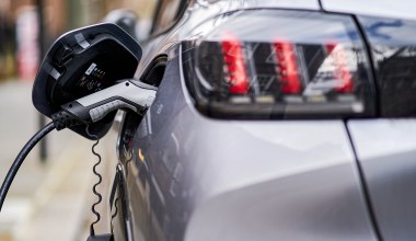 Francuski gigant zmienia plany. Elektryfikacja to już przeszłość?