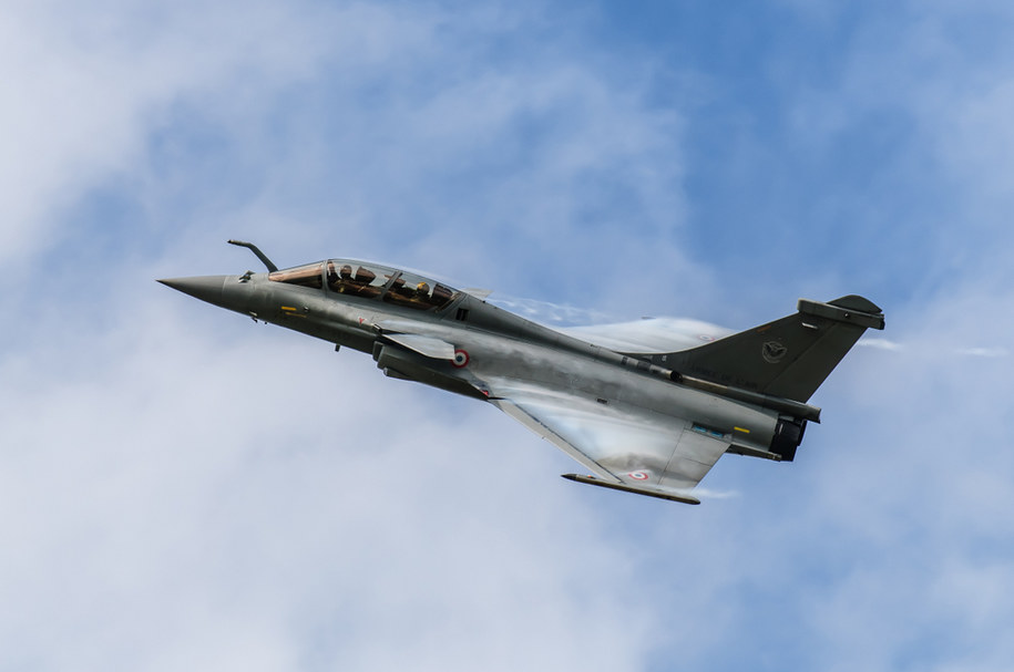 Francuski myśliwiec wielozadaniowy Rafale /Shutterstock