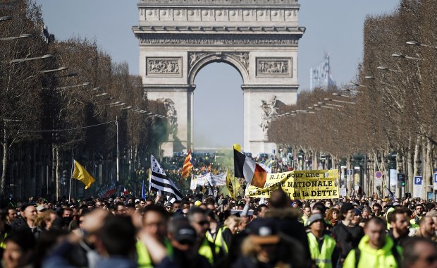 Francuski rząd obawia się kolejnych protestów żółtych kamizelek