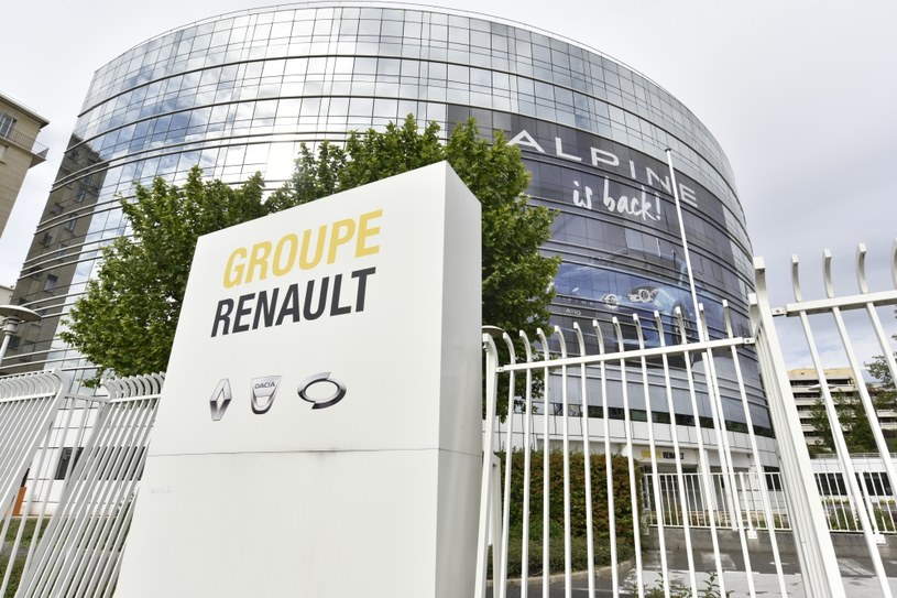 Francuski rząd obawia się utraty wpływu na Renault po fuzji /Getty Images