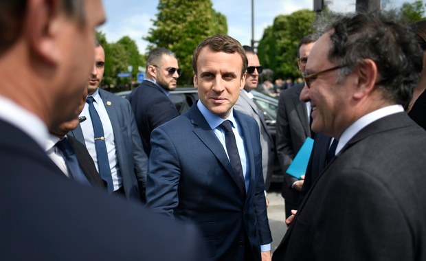 Francuskie media: Macronowi może zaszkodzić nadmiar pewności siebie