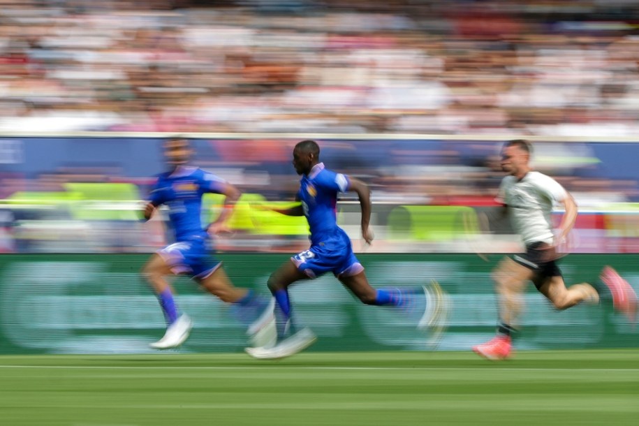 Francuzi pokonali Niemców w meczu o trzecie miejsce piłkarskiej Ligi Narodów /Christopher Neundorf /PAP/EPA