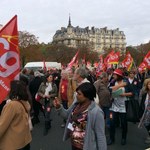 Francuzi protestują przeciwko "niemieckiej" polityce cięć budżetowych w UE