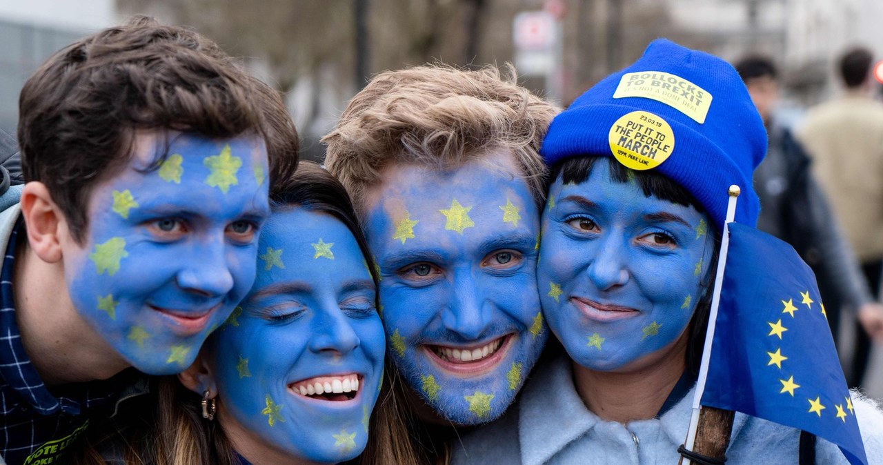 Francuzi w sprytny sposób chcą wykorzystać Brexit do umocnienia swojej pozycji na rynku gier wideo /AFP