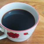 Francuzki nie męczą się dietami. Rano piją tradycyjny napój i cieszą się smukłą talią