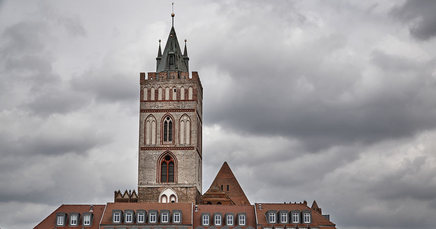 Frankfurcka starówka to jeden z piękniejszych przykładów późnośredniowiecznych rynków w tej części Europy /123RF/PICSEL