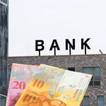 Franki biją w bankowe bilanse
