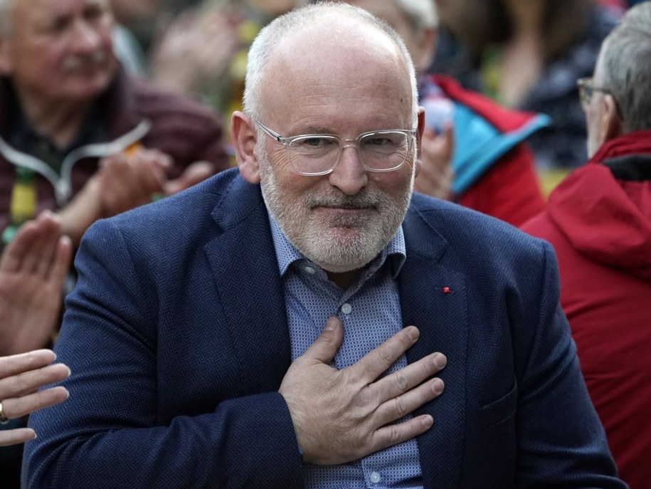 Frans Timmermans /RONALD WITTEK /PAP/EPA
