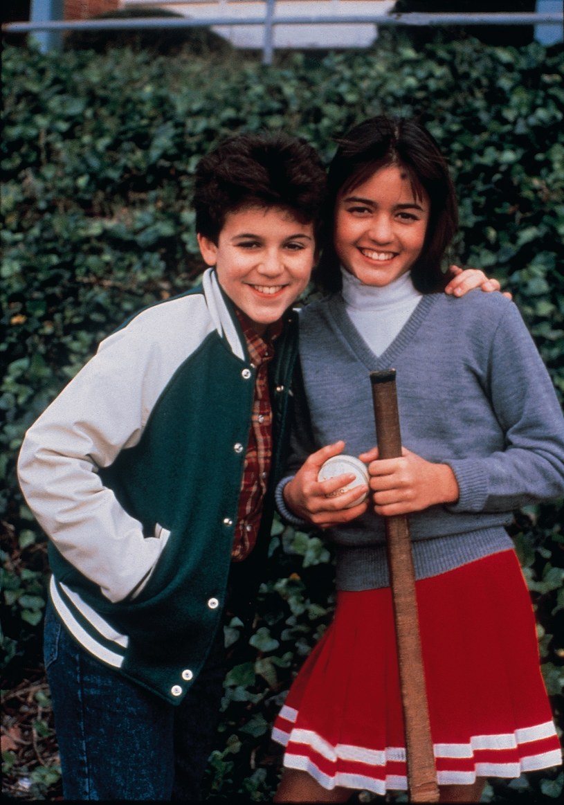 Fred Savage i Danica McKellar w serialu "Cudowne lata" (1988-1993) /Bauer /AKPA