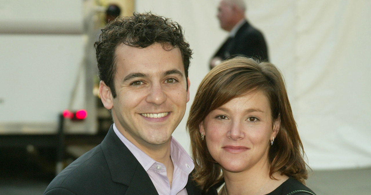 Fred Savage i Jennifer Lynn Stone /Peter Kramer /Getty Images