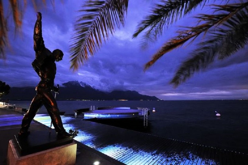 Freddie Mercury - pomnik na brzegu Jeziora Genewskiego w Montreaux