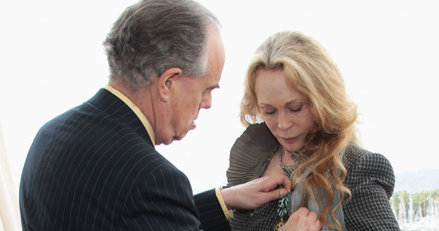 Frederic Mitterrand wręczył medal Faye Dunaway / fot. Vittorio Zunino Celotto /Getty Images/Flash Press Media