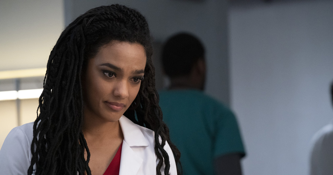 Freema Agyeman w serialu "Szpital New Amsterdam" /Virginia Sherwood/NBC/NBCU Photo Bank /Getty Images