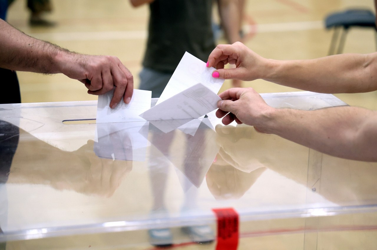 Frekwencyjna bitwa miast trwa. Kto wygrywa do godz. 17, a gdzie mobilizacja jest najmniejsza?