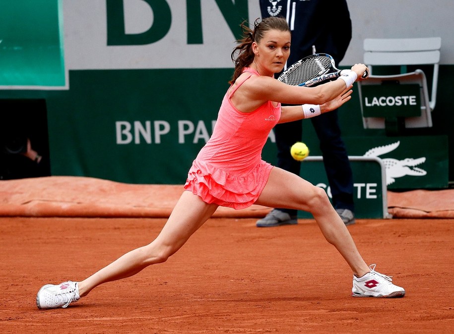 French Open – Radwańska zagra o przypieczętowanie awansu do ćwierćfinału /ETIENNE LAURENT /PAP/EPA