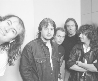 Frustracja, trauma i praca pod presją. Marillion i 40 lat płyty "Fugazi"