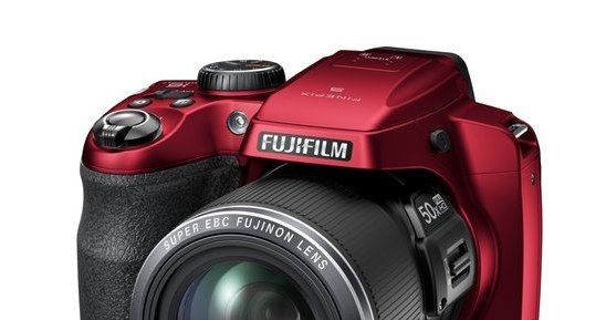 Fujifilm FinePix S9800 /materiały prasowe