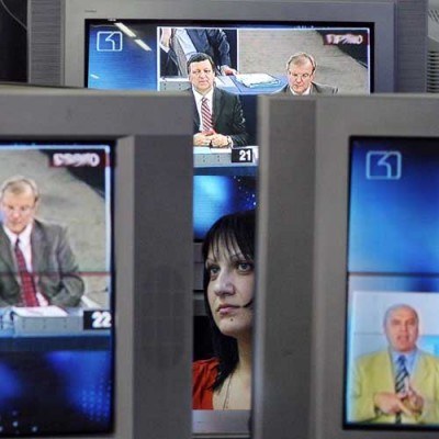 Fundusze inwestycyjne chcą konsolidować polski  rynek operatorów kablowych /AFP