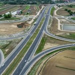 Fuszerka na budowie drogi S7 pod Krakowem. Będzie wymiana asfaltu