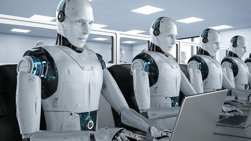 Futurolog: W 2048 roku na Błękitnej Planecie będzie więcej robotów, niż ludzi /Geekweek