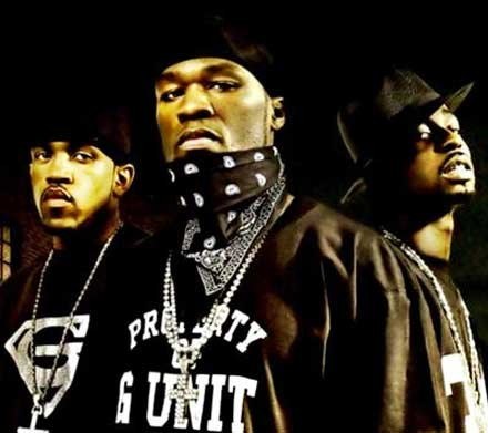 G-Unit (50 Cent w środku, Tony Yayo z prawej) /