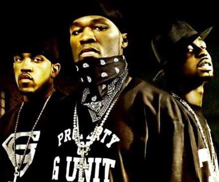 G-Unit (50 Cent w środku, Young Buck z prawej) /