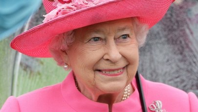 Gafa królowej Elżbiety II. "Miała pani pecha"