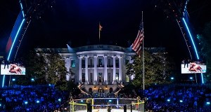 Gala MMA przed Białym Domem. Wśród gości Nawrocki i Zuckerberg